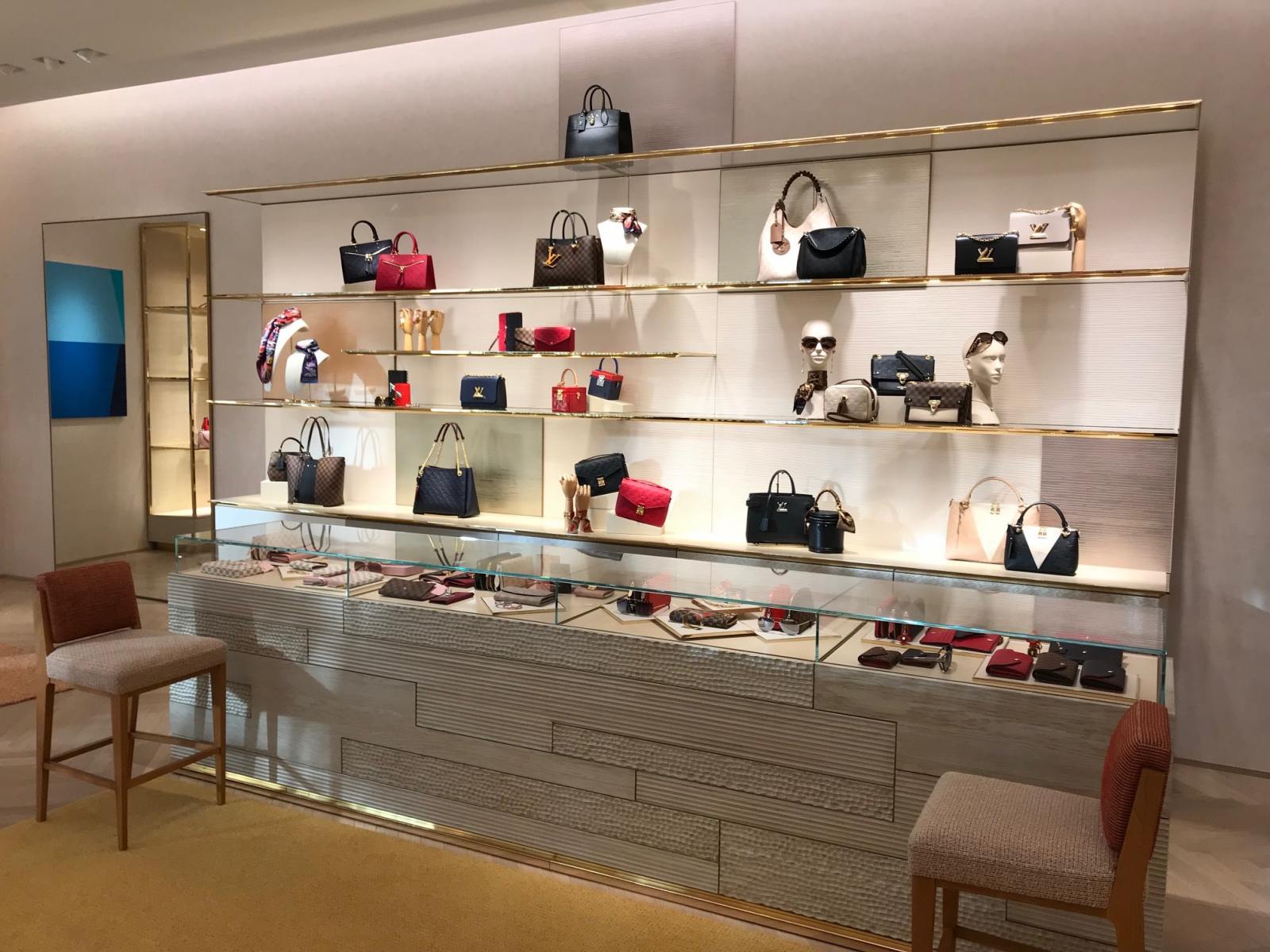 HUDSON YARDS Luxury Shopping, Cartier, Fendi, Neiman Marcus, and Louis  Vuitton